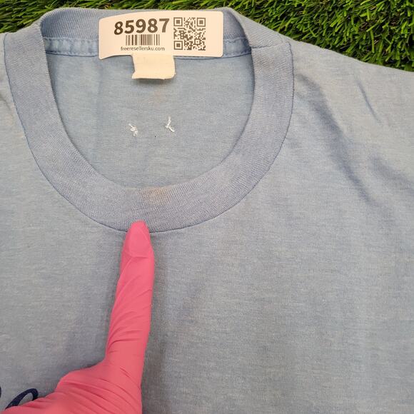 Vintage 80s Class Act Tanning Shirt Medium 20x27 Blue - Picture 5 of 15